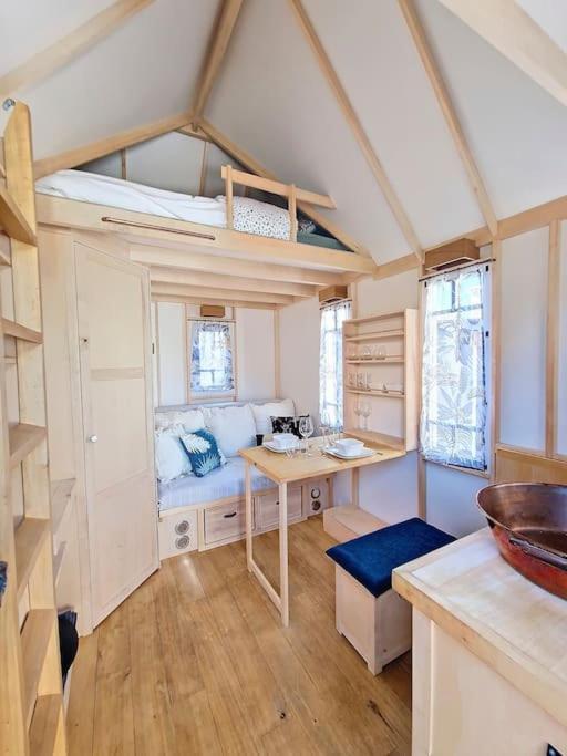 Cosy Tiny Centre-Ville De Nîmes Extérieur photo